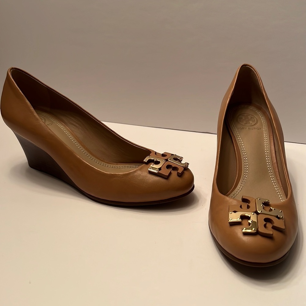 Tory Burch tan wedge heels size 7.5